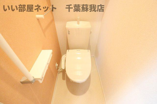 グランシャリオⅢのトイレ|コンパクトで使いやすいトイレです