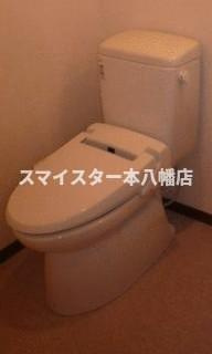 フィールドサイドのトイレ