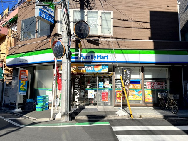 ヴィラルーエのその他|ファミリーマート荒川西尾久一丁目店
