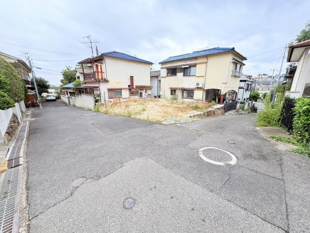神戸市長田区上池田3丁目の前面道路含む現地写真|念願のマイホーム購入をお手伝いいたします