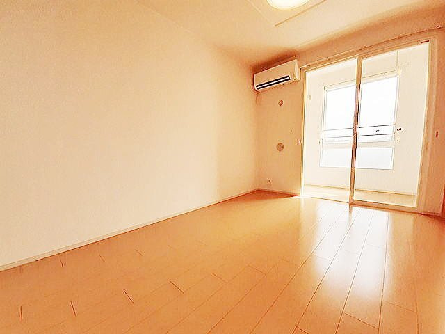 サンブロッサムＣの居間・リビング