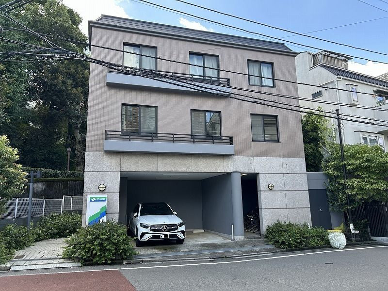 元麻布フォレストプラザⅡの外観