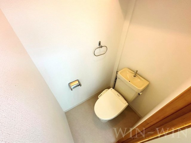 ウィングコート叶のトイレ|イメージ（同建物内別部屋の写真です）
