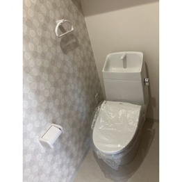 ウォシュレット付きのトイレです♪