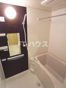 リブリ・MIYABIの浴室