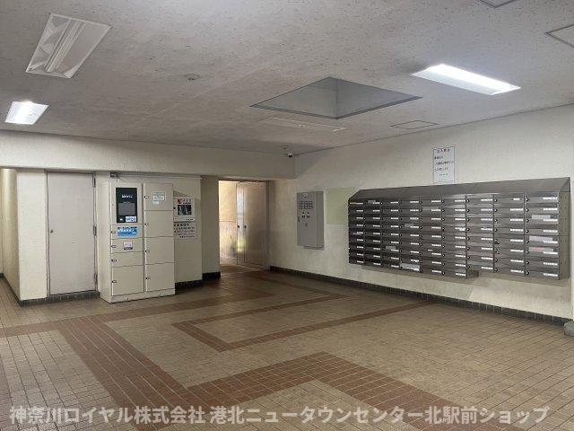 【ロビー】