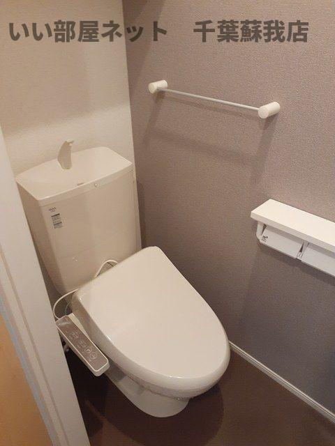 ティーア・ブルグⅡのトイレ|清潔感のあるトイレです