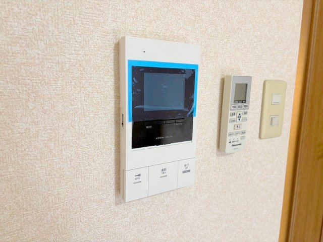 エレーヌ十三のセキュリティ