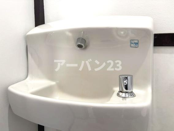 青梅市長淵７丁目貸家の洗面所