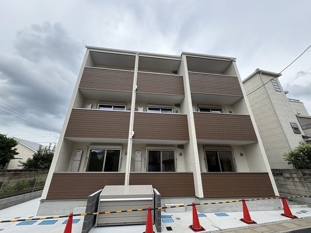 ジーメゾン岩槻本町ヒナリアの外観