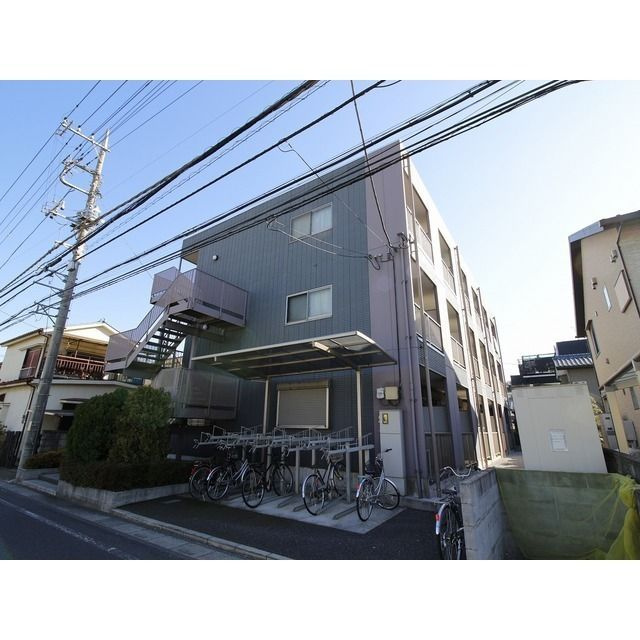 アンプルール フェール 岩波の外観