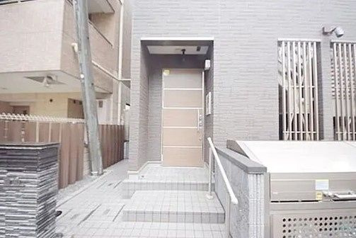 Ｃｏｍｆｏｒｔ浦和のエントランス