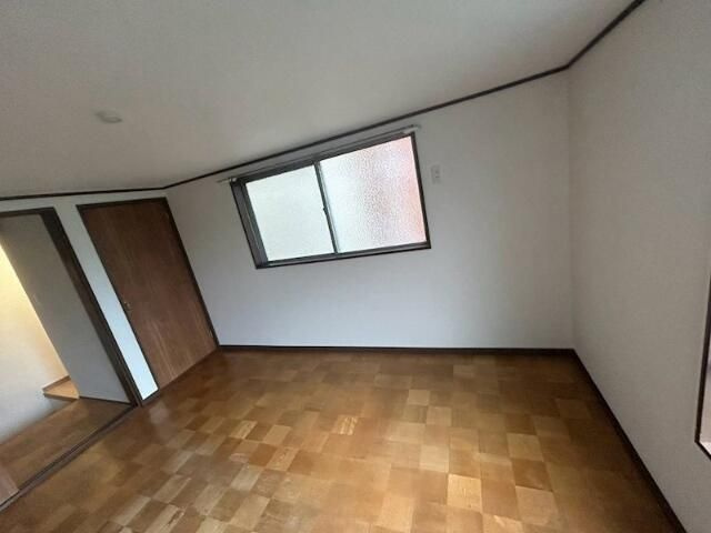 桜井邸の寝室