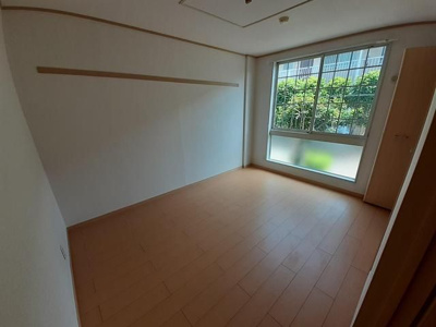 【寝室】 | ブライトハウス串田A棟(ブライトハウスクシダトウエートウ)