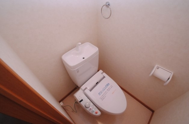 エストパレのトイレ|快適な温水洗浄便座トイレです