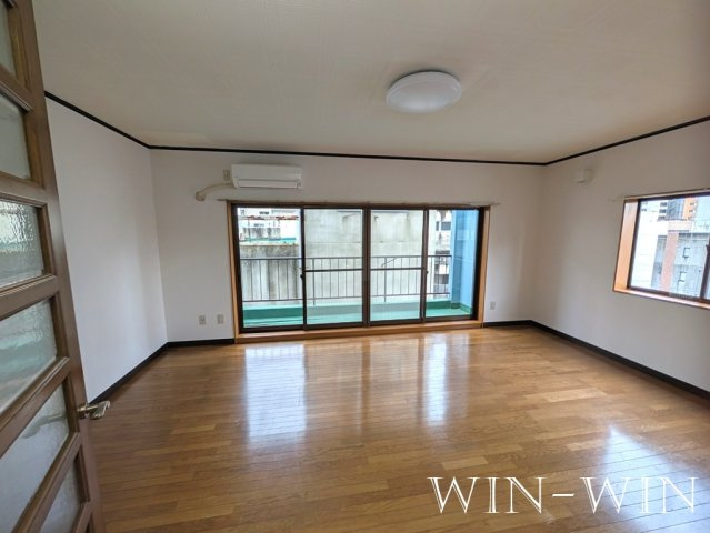 伊沢ビルの寝室