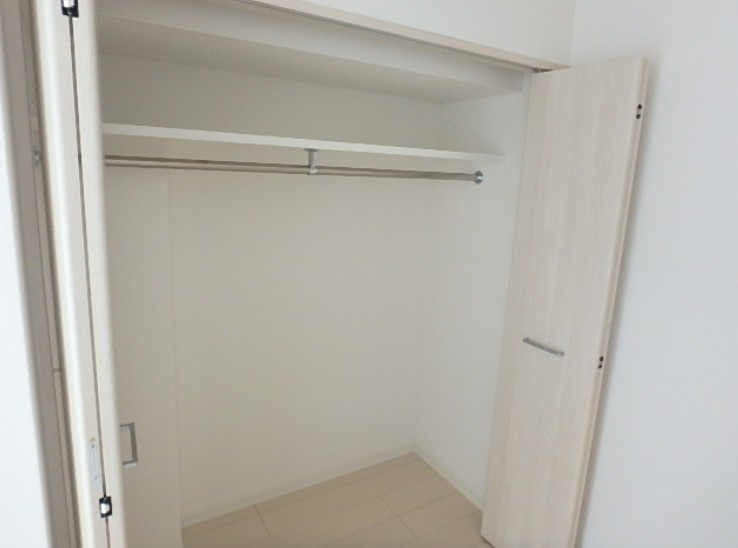 北区滝野川２丁目の賃貸マンションの収納