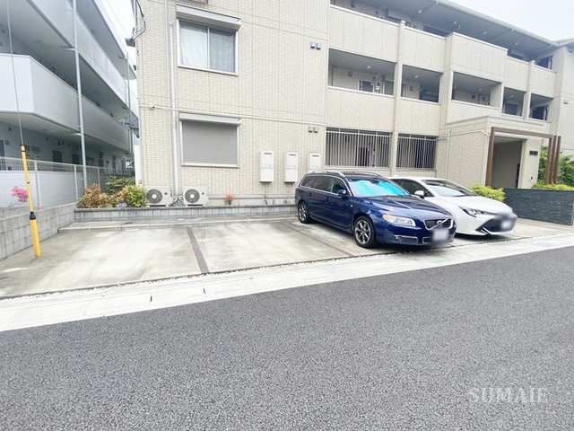クレストステージ東大宮の駐車場|敷地内駐車場！（空要確認）