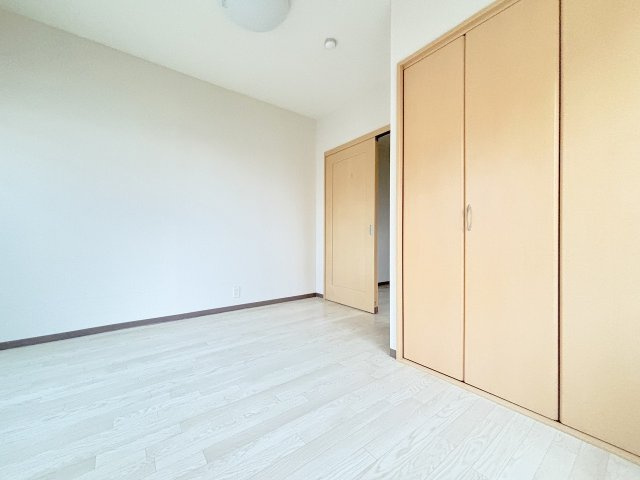 CRUM-1の洋室