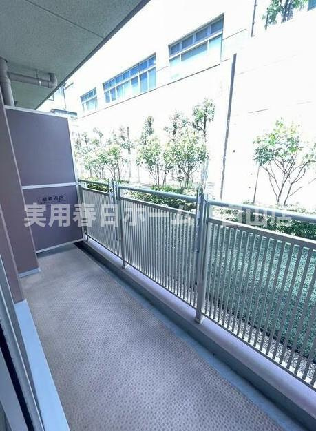 【バルコニー】