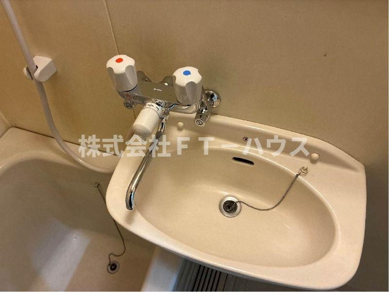 友愛ハイツの洗面所