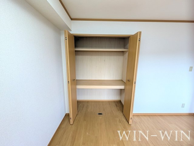 ロイヤル イーストの収納