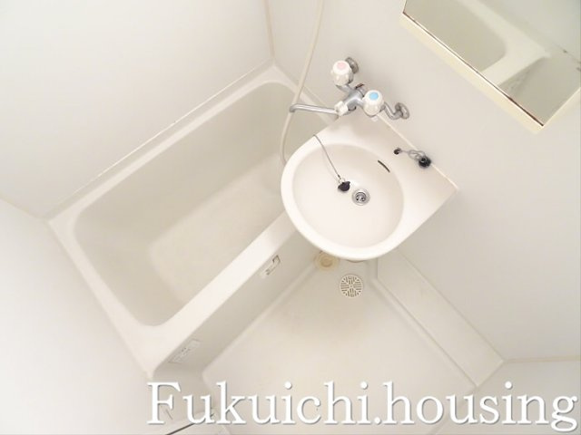 パレ・ホームズ永福町の浴室