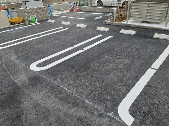 ポルテ　ボナールの駐車場