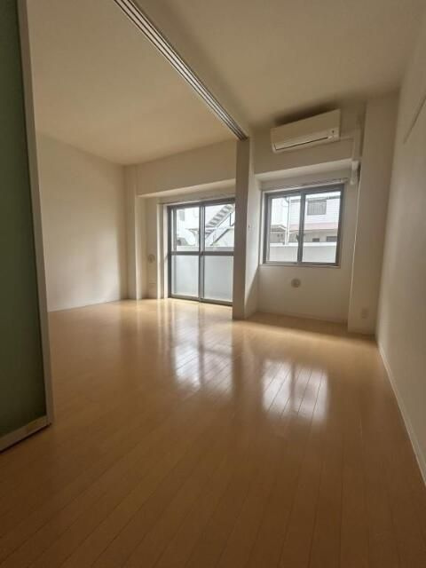 ＧＬＡＮＺの寝室|落ち着いて過ごせるお部屋なので、寝室にいかがでしょうか