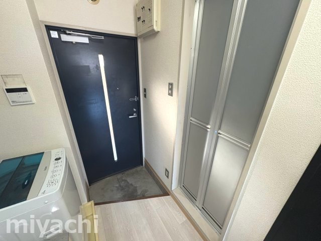 リベロハイツの玄関