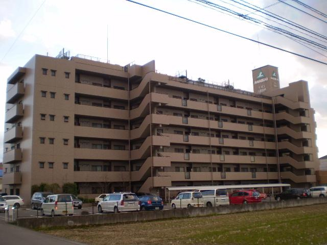 松山市土居田町にあります、2002年築7階建てのマンションです♪