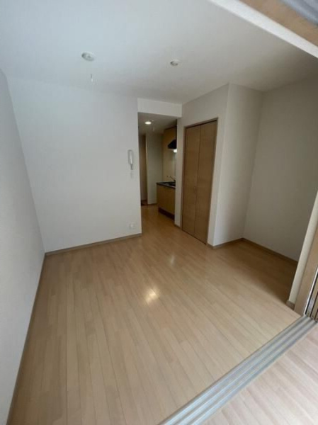 Ｒｅｓｉｄｅｎｃｅ平安町の居間・リビング