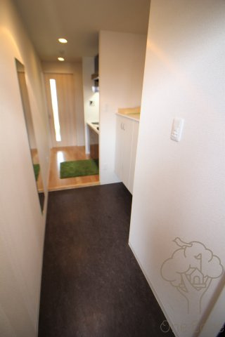 アミティエ扇町公園の玄関