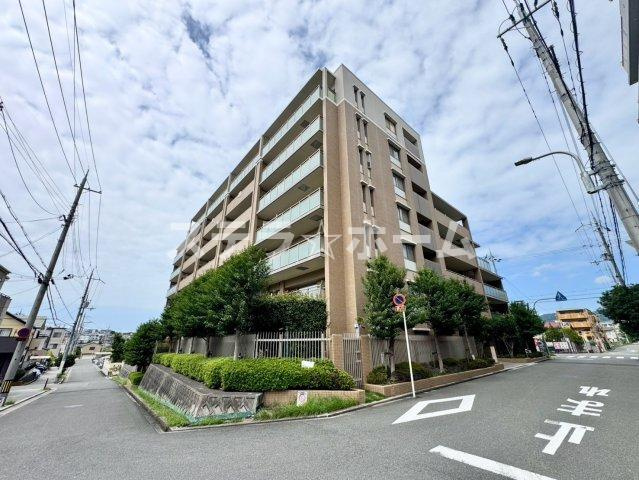 ファインフラッツ豊中桜の町の外観|落ち着いた雰囲気の外観です
