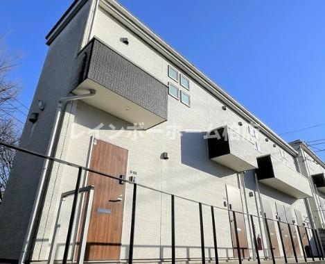 特典：仲介手数料が無料です!!のエントランス