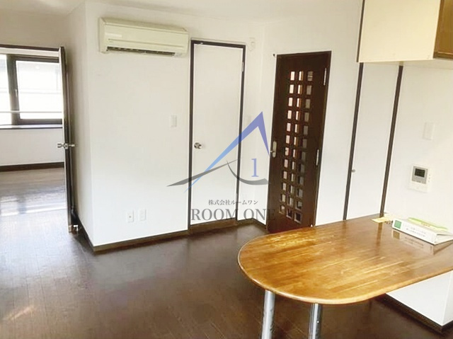 クレスト高輪の居間・リビング|洋室のお部屋です。