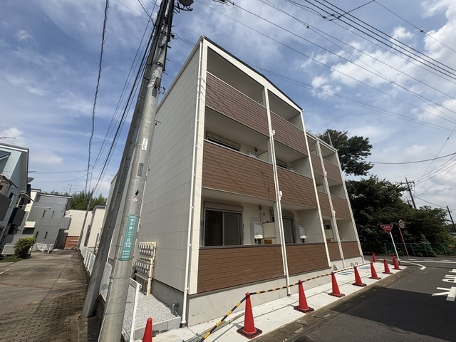 ジーメゾン岩槻南平野ミナリアの外観