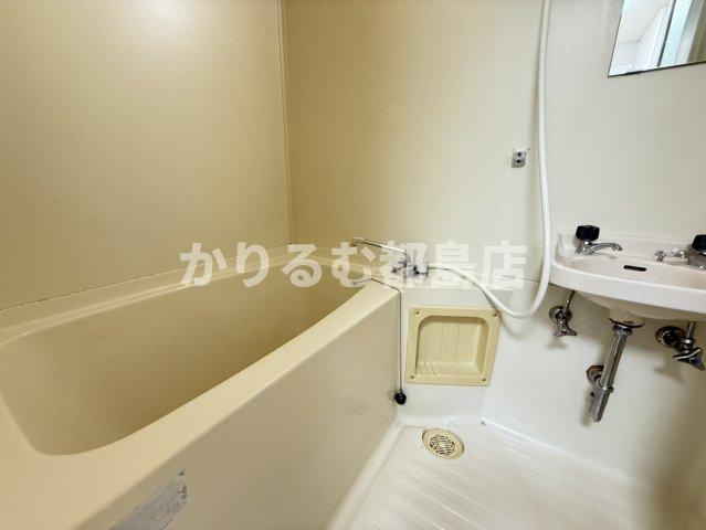 岩川マンションの浴室