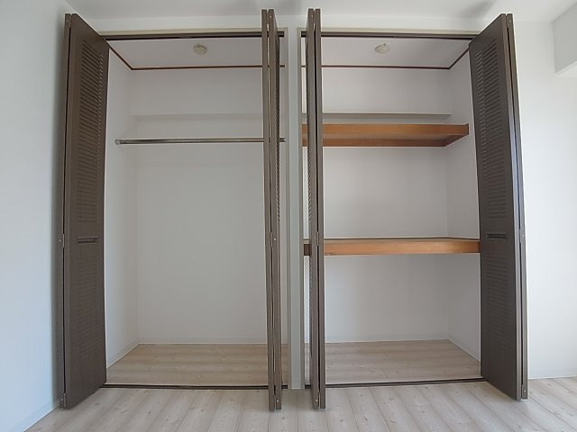 パシフィック神戸桜筋北館の収納|大型クローゼットと収納スペース