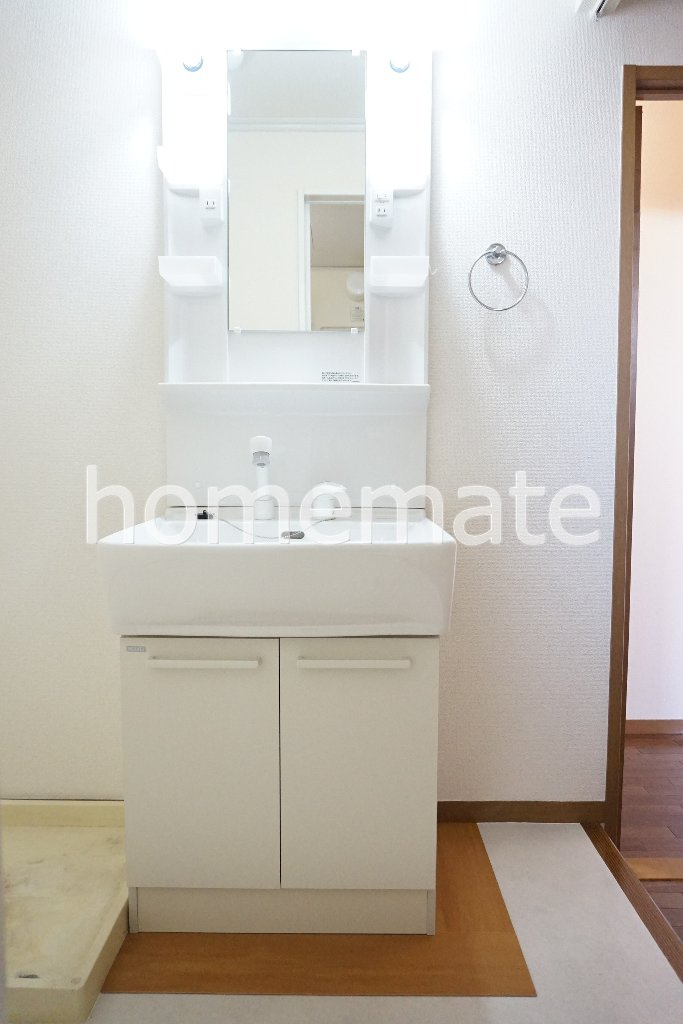 熊本市南区田迎３丁目のアパートの独立洗面台