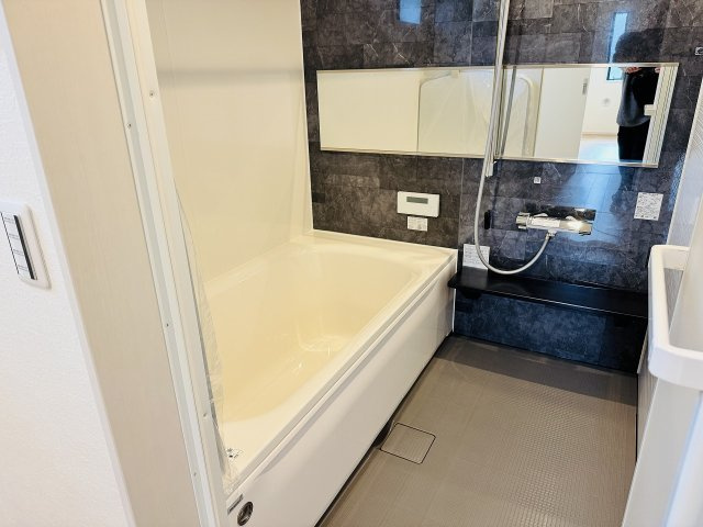 八王子市　下柚木　新築一戸建て　２期の浴室|～のびのびとくつろげるバスルーム　1日の締めくくりに癒しのバスタイムを～