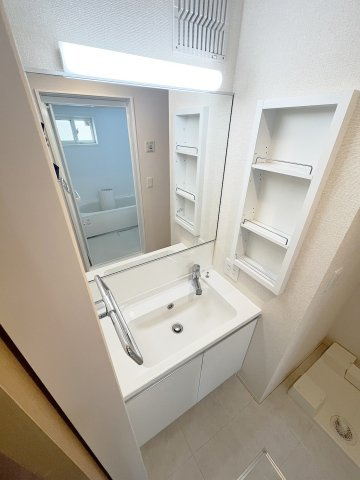 ソラーナの独立洗面台