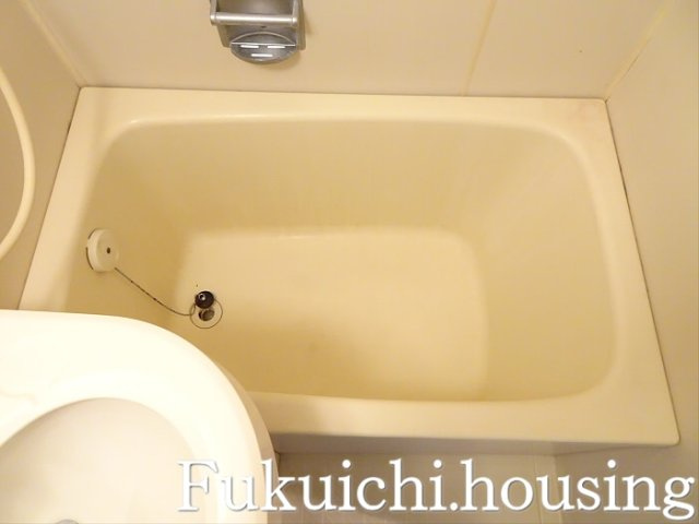 三清ハウスの浴室