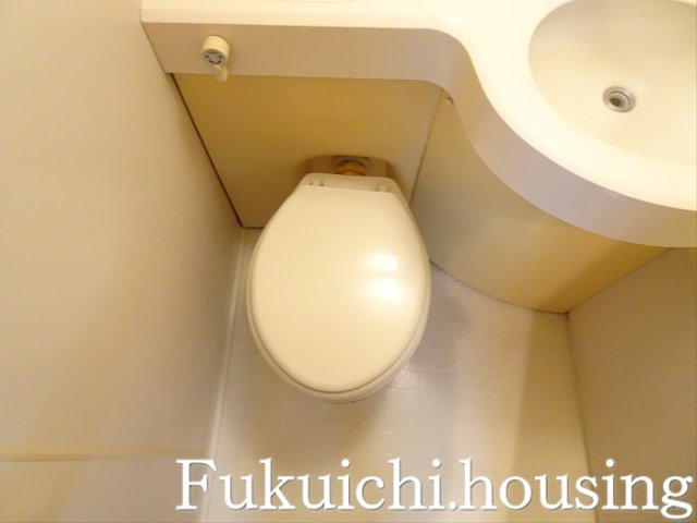 三清ハウスのトイレ