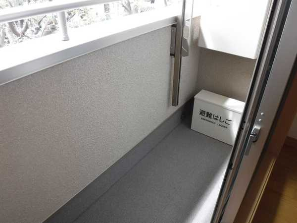 インクレセントハウスのバルコニー