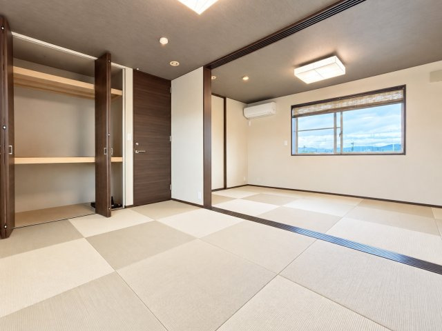 野洲市上屋の和室
