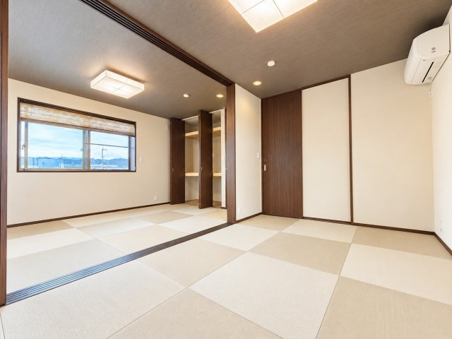 野洲市上屋の和室