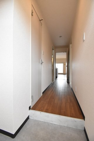 双輪建物第一コーポの玄関