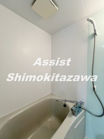 代田ヒルスの浴室