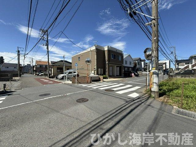 平塚市四之宮１丁目　売地　全３区画の前面道路含む現地写真|現地外観
